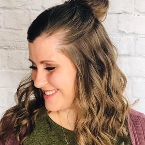 Meet your Posher, Kara